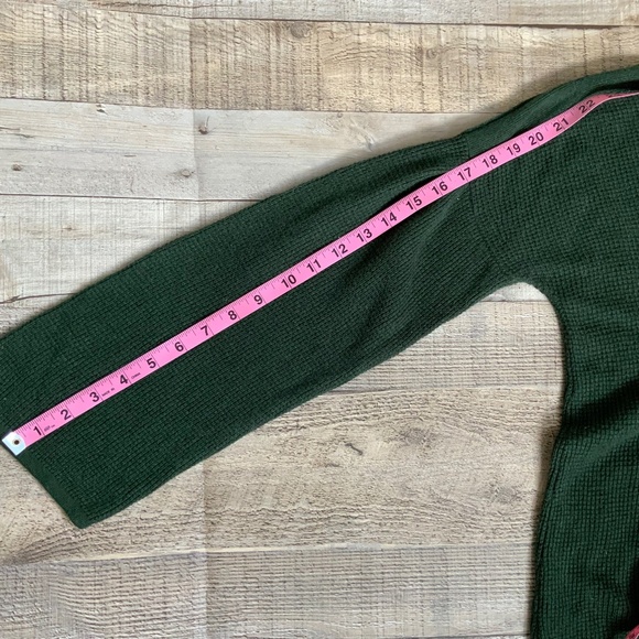Anthropologie Green Cashmere Blend Sweater with Button Detail - Picture 10 of 10